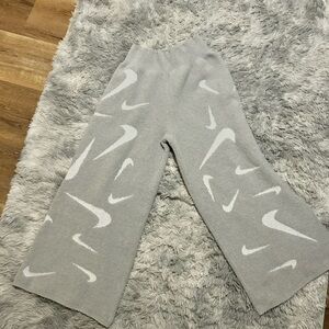 Nike Gray Textured Fabric